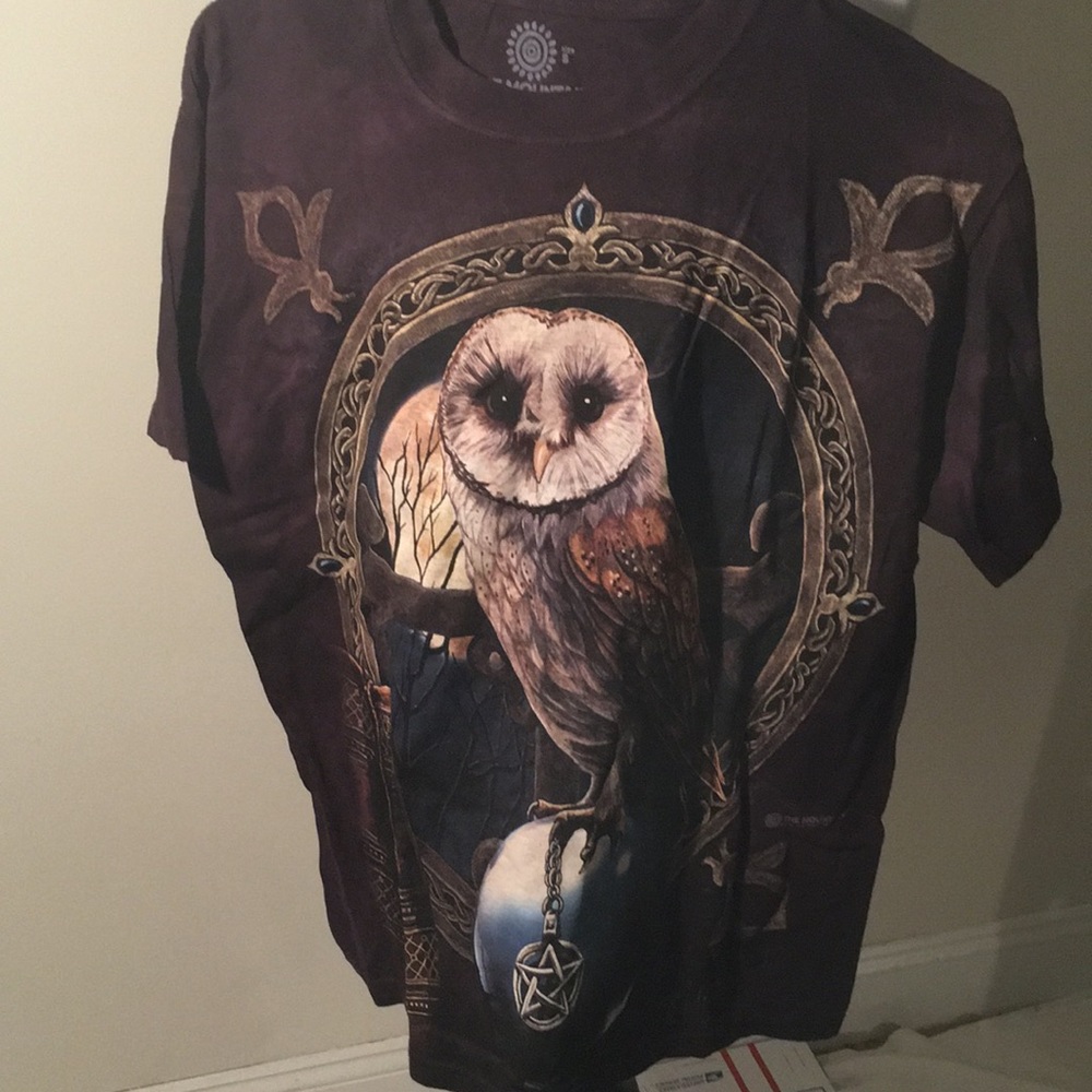 NWOT Owl with Pentagram T-shirt
